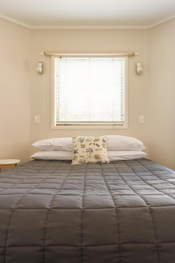 Snells Beach Motel Buitenkant foto
