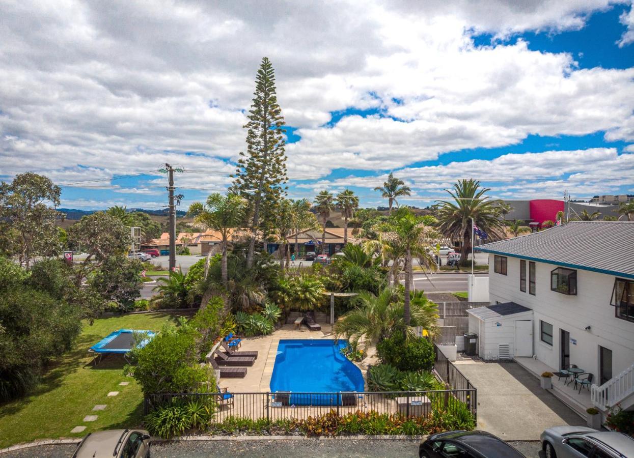 Snells Beach Motel Buitenkant foto